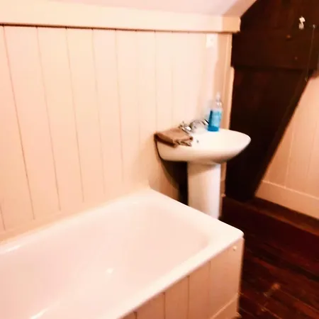 De La Lucerie Bretteville-sur-Ay