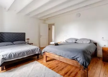 De La Lucerie Casa de Férias *