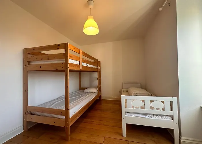 De La Lucerie * Bretteville-sur-Ay